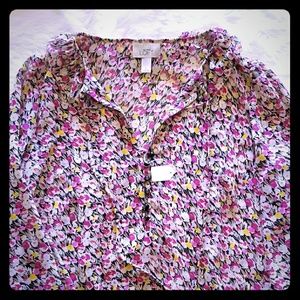 Introducing, Ann Taylor, Loft🌹 Floral Top